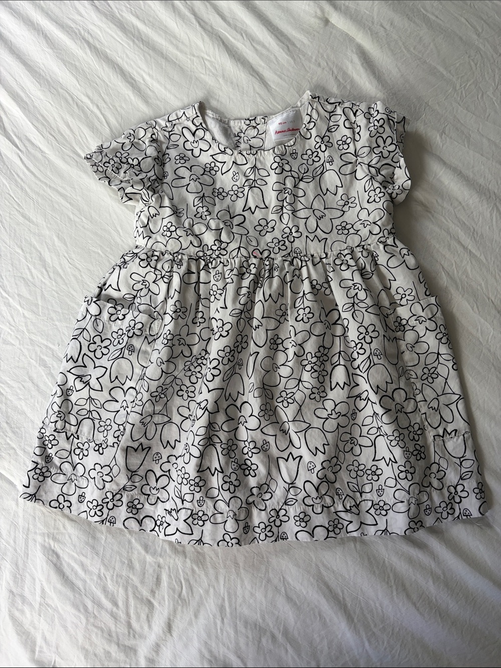 Hanna Andersson Black & White Floral Cotton Dress